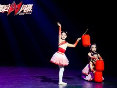 -西安小天鹅艺术团(曲江Alice店)