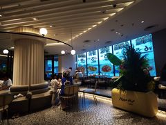 -必胜客(WOW中央公园店)