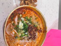-鹤江桥·红油牛肉粉(SKP店)