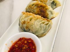 -粤港湾砂锅粥·宵夜(宝龙店)