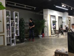 点击看大图 -愉己冥想·护发专门店