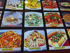 -东顺全羊坊烧烤炒菜莜面(张北店)