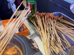 -钢管厂五区小郡肝串串香(蜀都万达店)