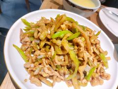尖椒肉丝-娄三少春饼·烤鸭(合生汇购物中心店)