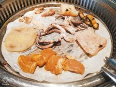 -佰烧海鲜烤肉火锅自助(世茂国际广场店)