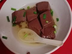 -阿一猪红汤(东风西路店)