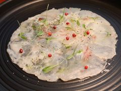 海鲈鱼刺生-Acqua海蓝意大利餐厅