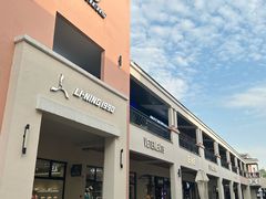 -百联奥特莱斯广场(上海青浦店)