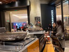 自助取餐区-星巴克臻选(成都太古里店)