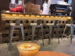 -Metal hands·铁手咖啡