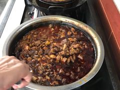 -谢老五跷脚牛肉·非遗传承店
