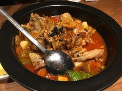 -云海肴·汽锅鸡·云南菜(天山百盛优客店)