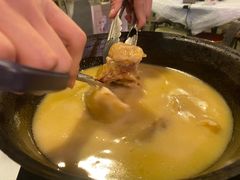 -鲜入围煮花胶鸡海鲜火锅