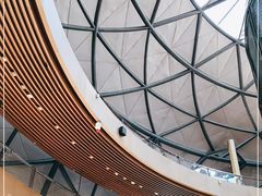 -上海滴水湖皇冠假日酒店