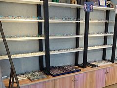 -瑞司视光眼镜·蔡司战略合作眼镜店(新街口店)
