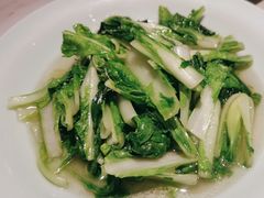 -荷花亭·湖北融合菜(中商广场店)