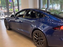 -TESLA 特斯拉(上海太古汇体验店)