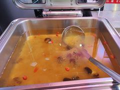 -佰人王串串香火锅(洋珠巷店)