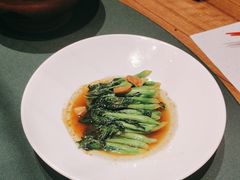 -荷风细雨·中国茶宴(世纪大道店)