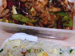 -文记小四川水煮鱼(虹桥路店)