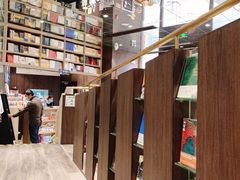 -钟书阁(群光广场店)
