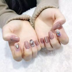 -Halo美甲美睫