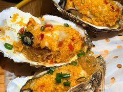 蒜蓉粉丝蒸生蚝-必点海鲜·海肠捞饭大王(滨江道店)