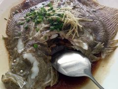 -黄埔华苑酒家(黄埔店)