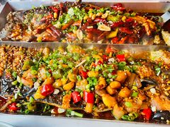 -鸣记脆皮烤鱼·海鲜烤鱼(三八广场店)