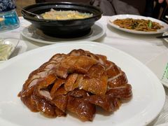 新雅片皮鸭-新雅粤菜馆(南京东路店)