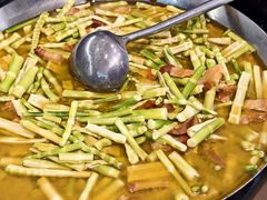 -芦茨金富饭庄·25年老字号·专做稻草鸡