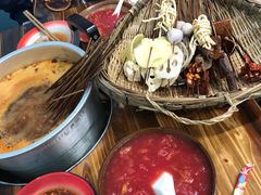 -咏勝锑锅麻辣烫(净居寺路总店)