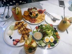 -丽莎沙拉轻食餐厅(国贸店)