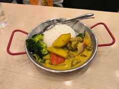 -佰搭果·广式茶餐厅(西华路店)