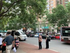 -便利蜂(广安门内大街319号店)