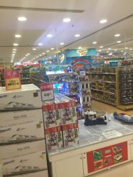 -玩具反斗城(正大广场店)