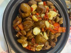 -堂瓦里·33年传统赣菜(第一街区店)