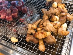 -肉甲韩国木炭烤肉(新壹街1店)