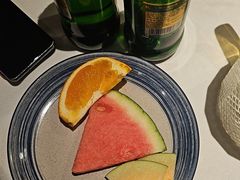 -八府香鸭·啫啫煲(华山路店)