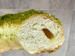 开心果黄油贝果-LELECHA乐乐茶(美罗城店)