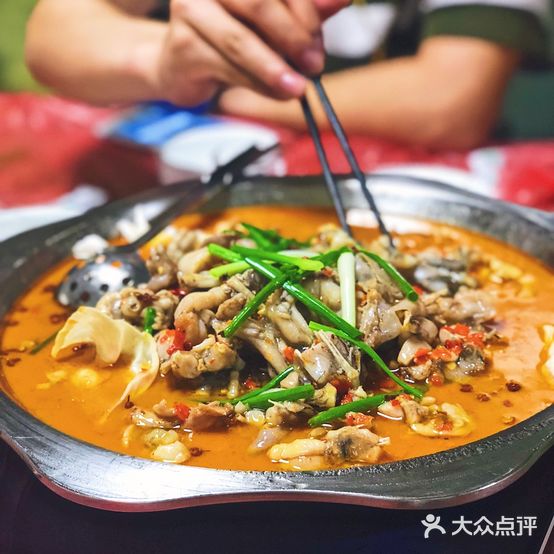 谭记老字号跳跳蛙·香辣蟹专注二十年(滨江店)
