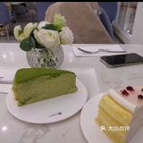 我非常喜欢千层，这次选择了Lady M甜品店真是正和