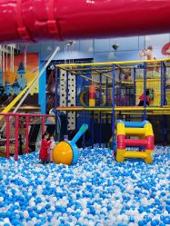 -爱丽丝奇幻乐园