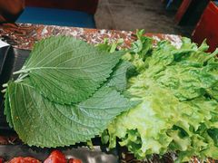 -啊美丽炭火烤肉(滑翔一店)