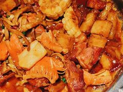-徐记小怪兽肉蟹煲(中央大街店)