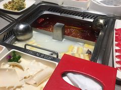 -海底捞火锅(金山百联店)