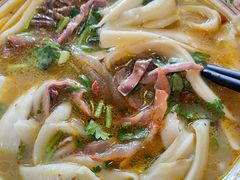 -金杨拉面王小吃面馆·牛三宝面·红烧牛肉粉