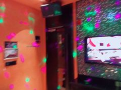 -糖潮量贩KTV(高新万达广场店)