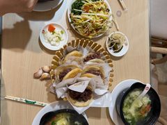 -闫家驴肉老店(华电一校店)
