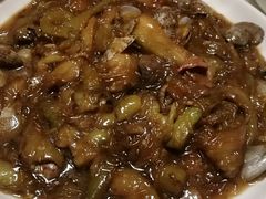 茄子炖蚬子-日丰园海肠水饺·老字号大连海鲜(和平广场店)
